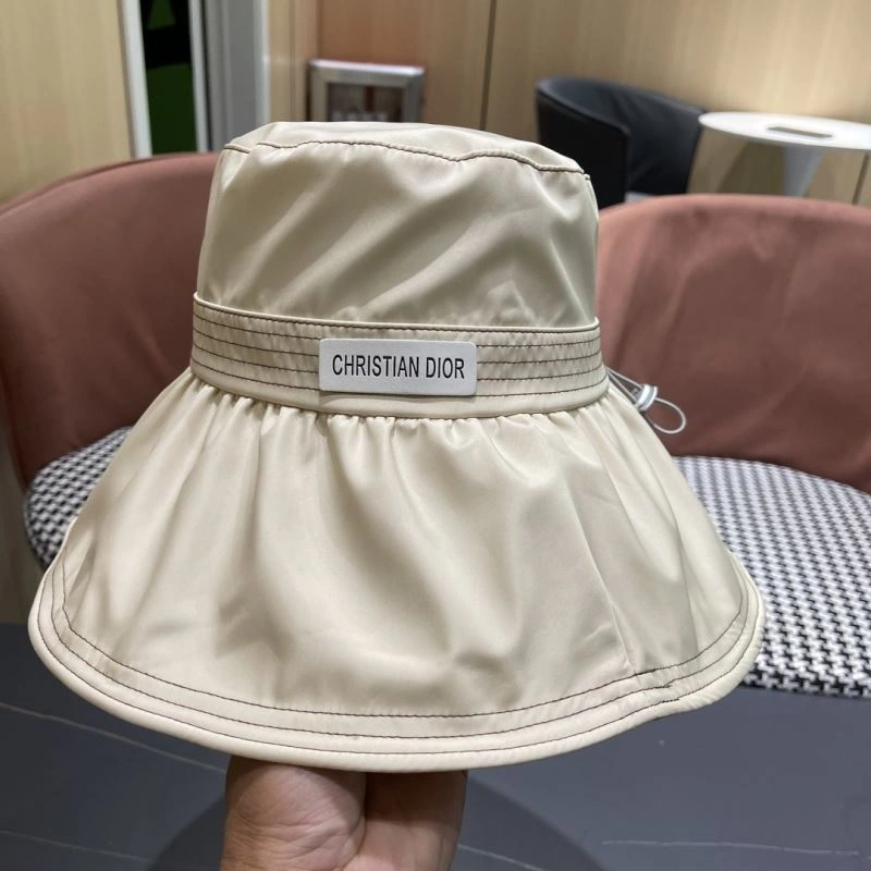 OnTrend Christian Dior Caps 259439