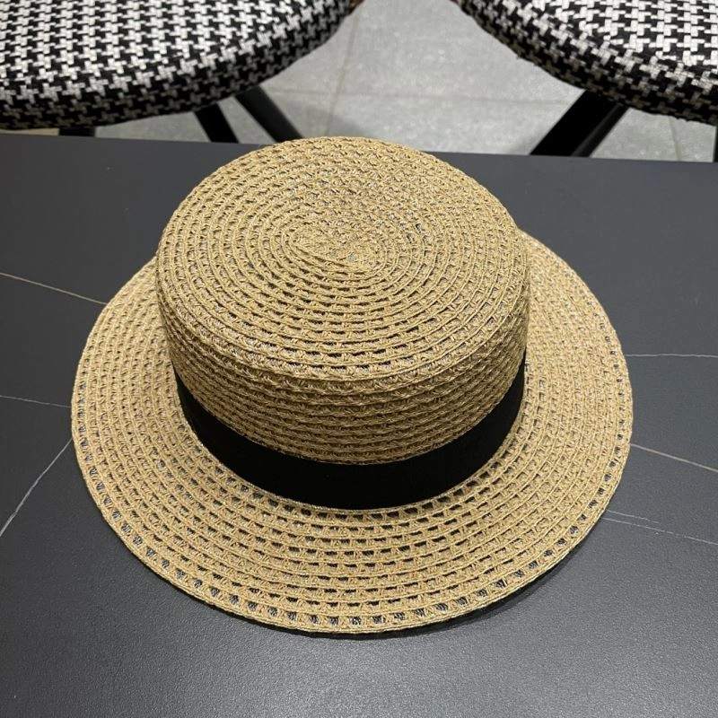 Christian Dior Caps Attractive 259431