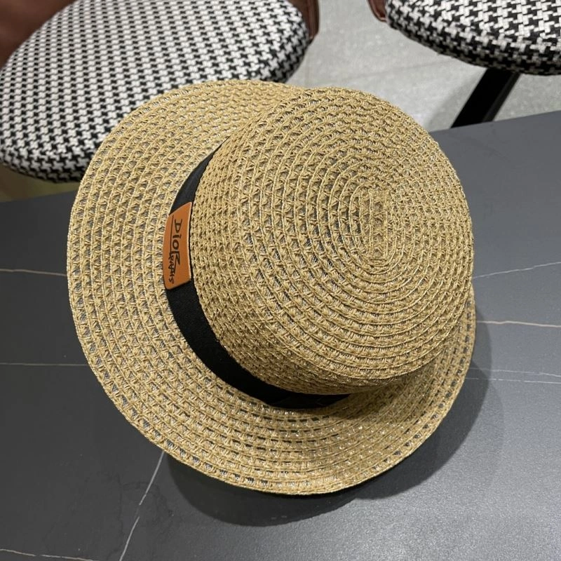 Christian Dior Caps Attractive 259431