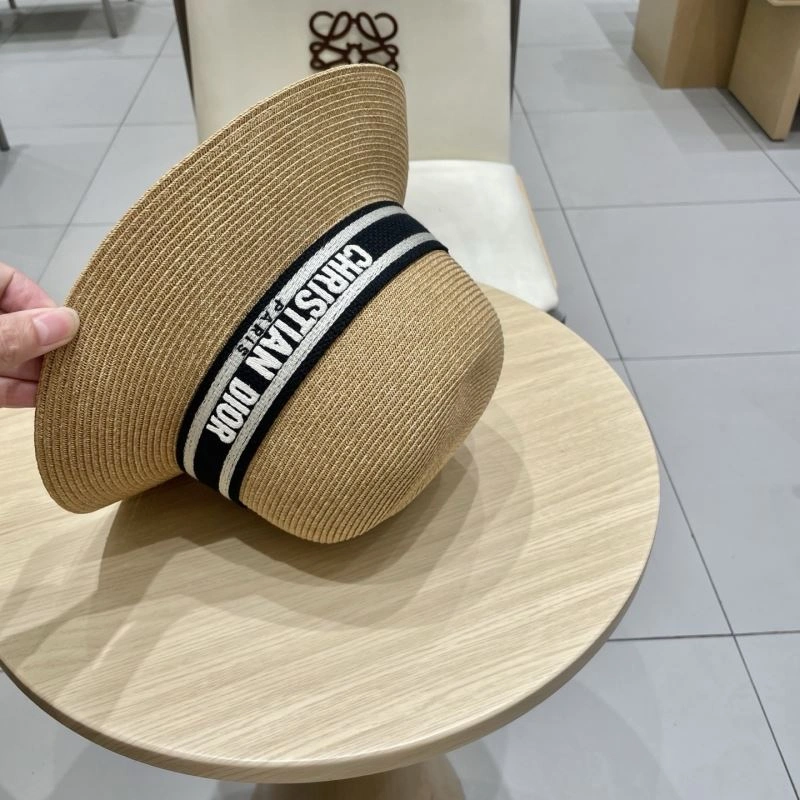 Christian Dior Caps Effortless 259425