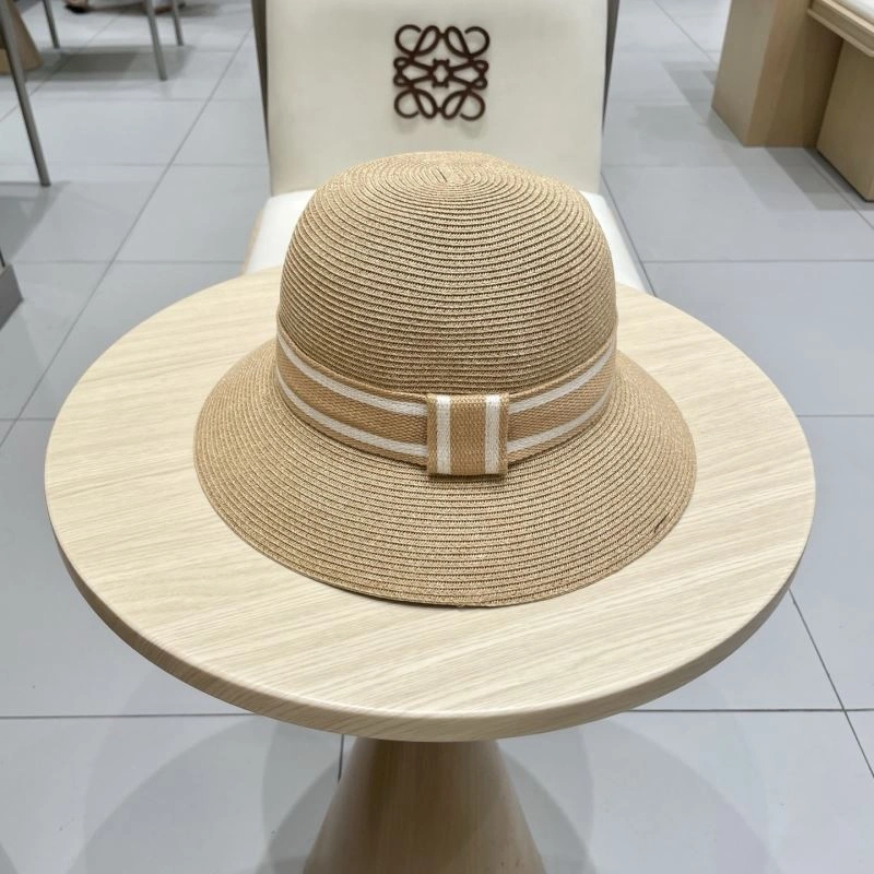 Christian Dior Caps Refined 259415