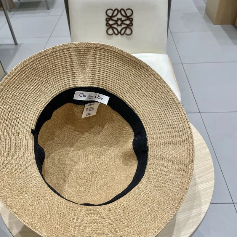 Christian Dior Caps Refined 259415