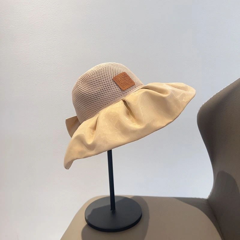 Christian Dior Caps MultiPurpose 259414
