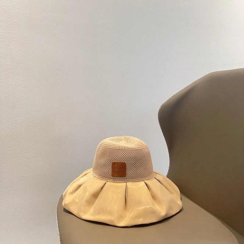 Christian Dior Caps MultiPurpose 259414