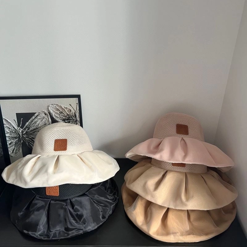 Christian Dior Caps MultiPurpose 259414