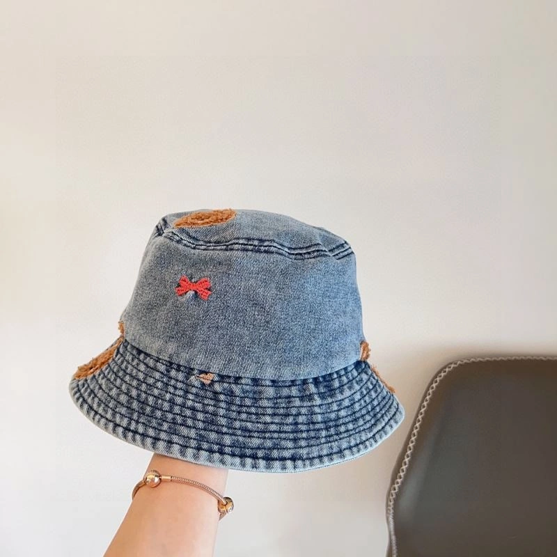 Christian Dior Caps OnTrend 259441