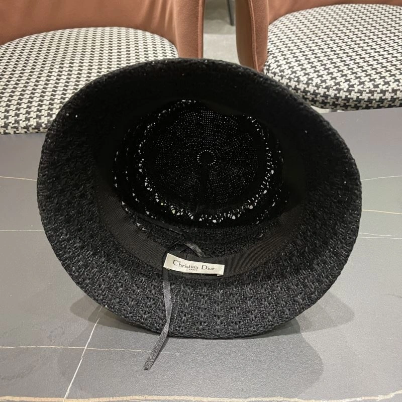 Christian Dior Caps Sleek 259406