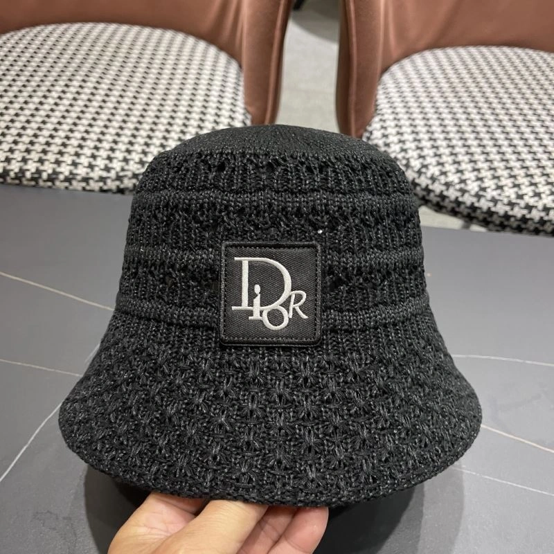 Christian Dior Caps Sleek 259406