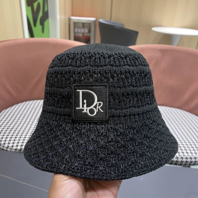 Christian Dior Caps Sleek 259406