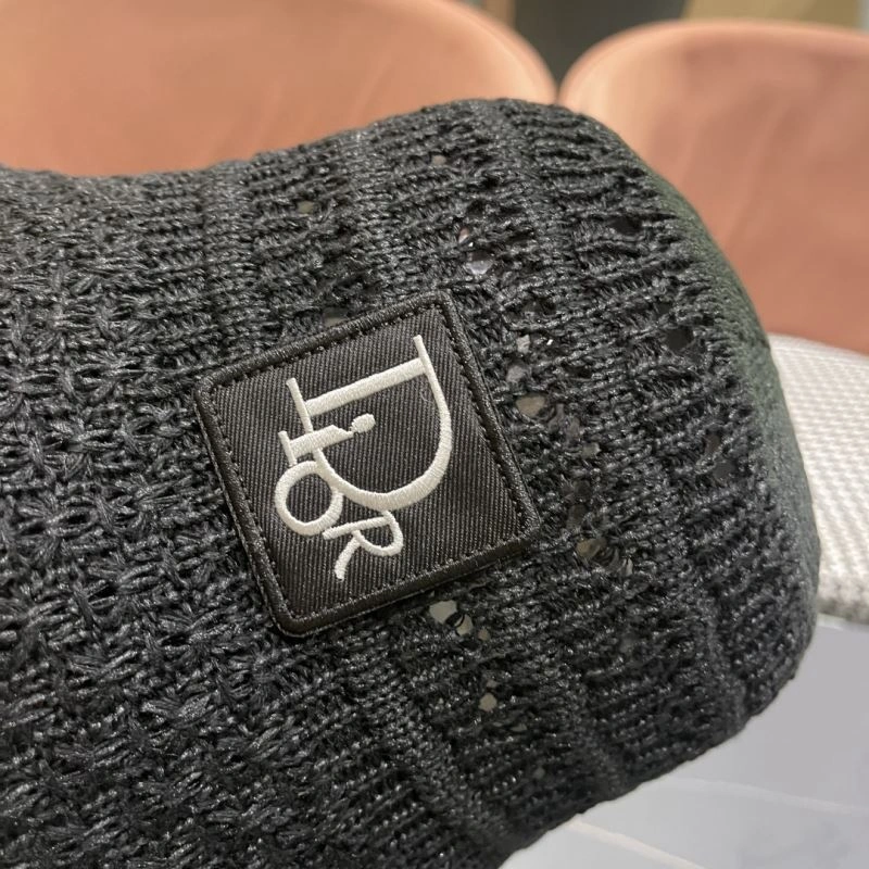 Christian Dior Caps Sleek 259406