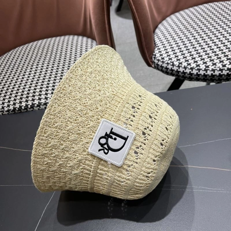 Christian Dior Caps Cozy 259404