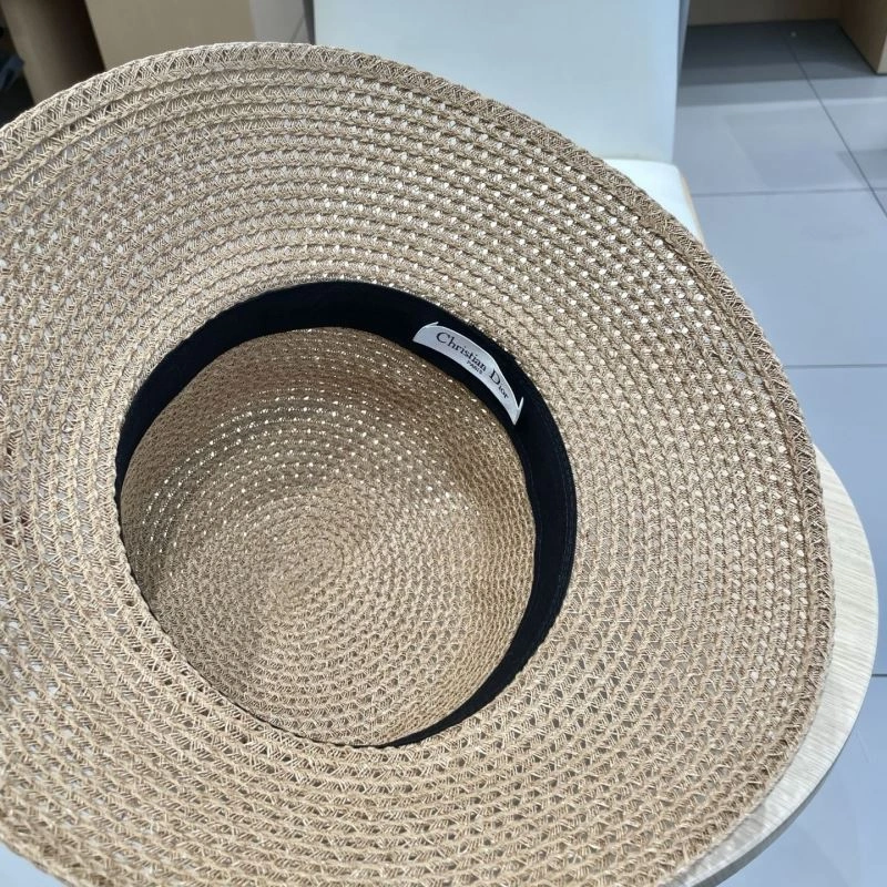 UrbanChic Christian Dior Caps 259403