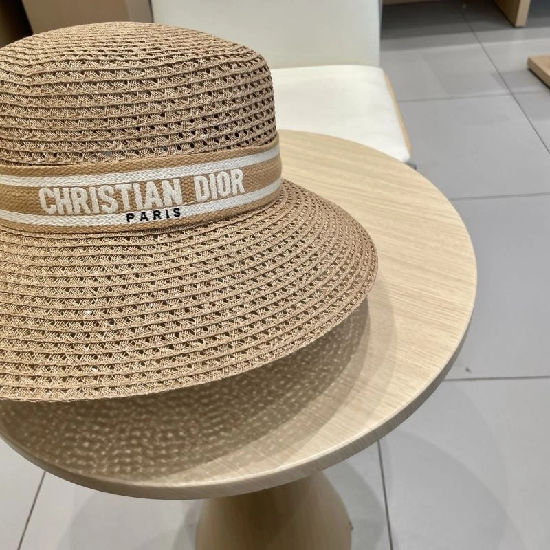 UrbanChic Christian Dior Caps 259403