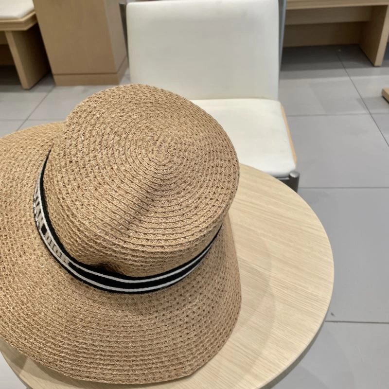 Timeless Christian Dior Caps 259402
