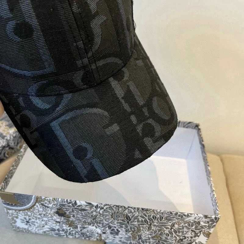 Chic Christian Dior Caps 259393