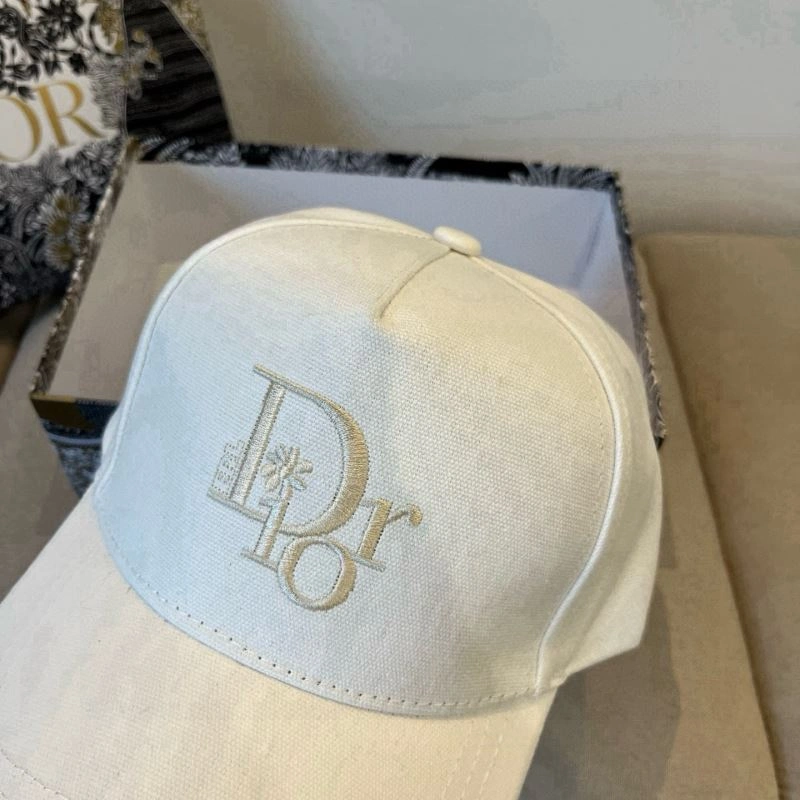 Christian Dior Caps AllSeason 259377