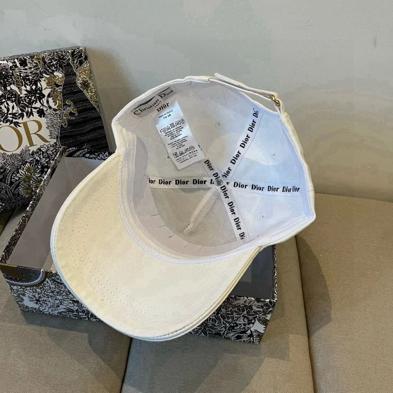 Christian Dior Caps AllSeason 259377