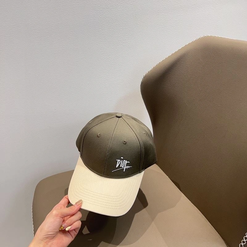 Christian Dior Caps Lightweight 259376