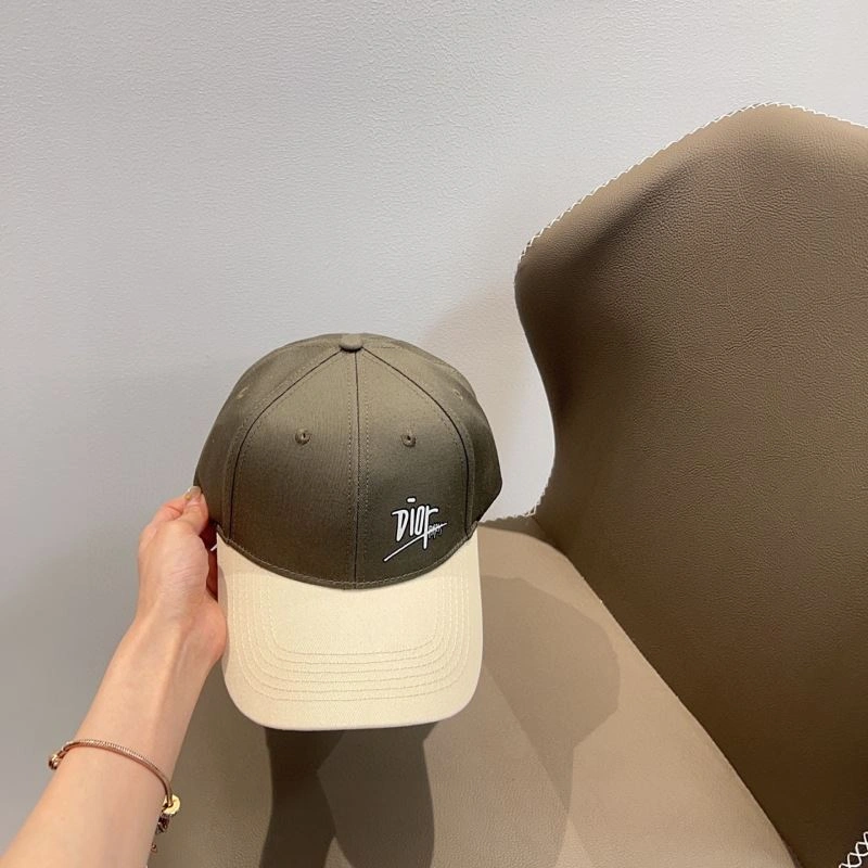 Christian Dior Caps Lightweight 259376