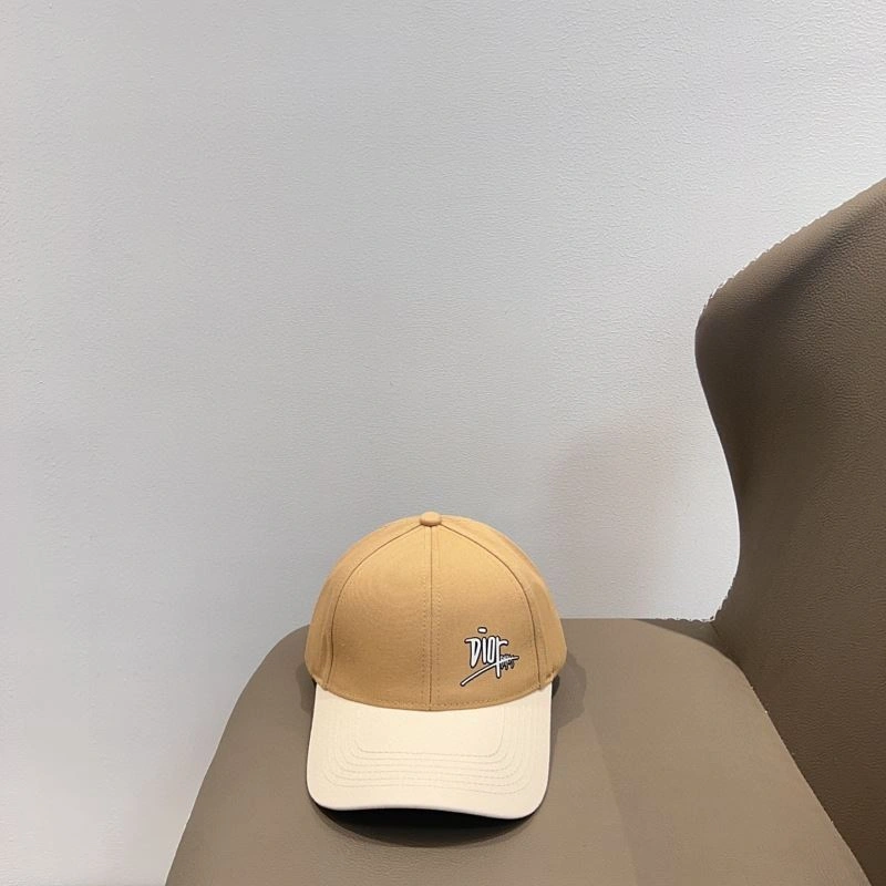 Seasonal Christian Dior Caps 259394
