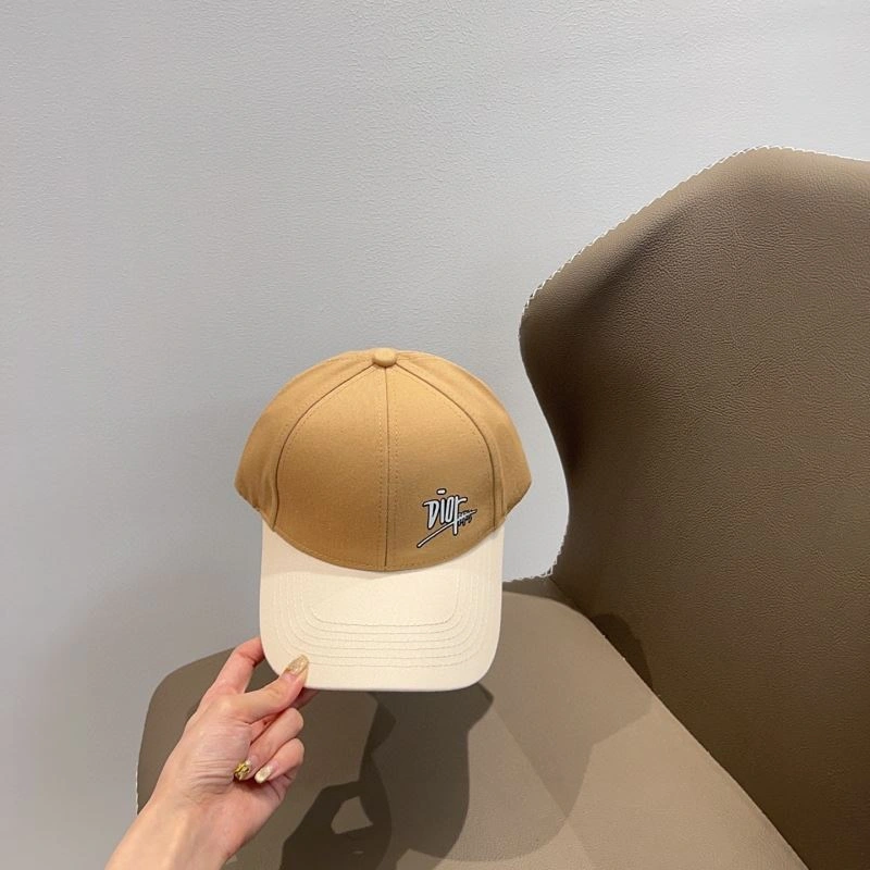 Seasonal Christian Dior Caps 259394