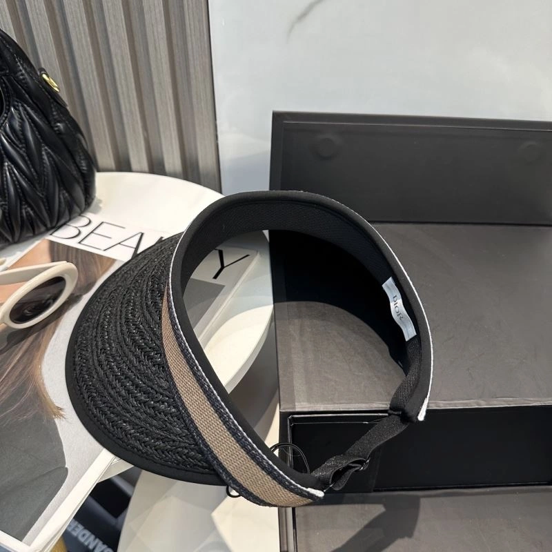 Christian Dior Caps Comfortable 259371