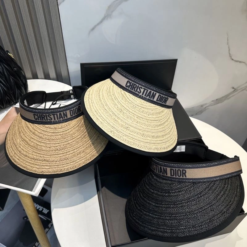 Christian Dior Caps Comfortable 259371