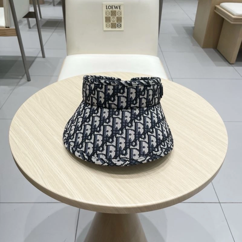 Christian Dior Caps WellDesigned 259389