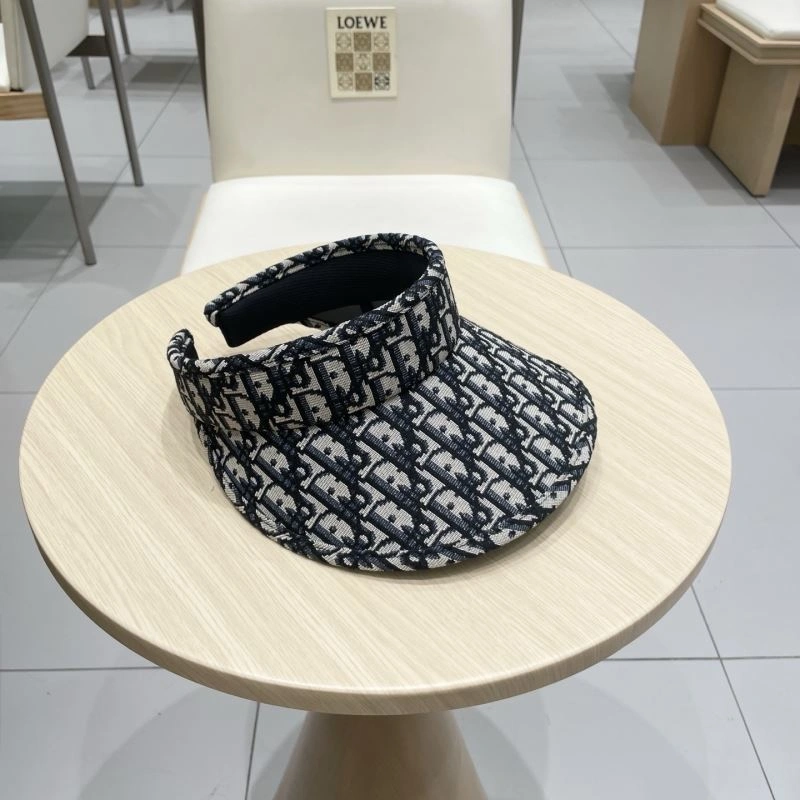 Christian Dior Caps WellDesigned 259389