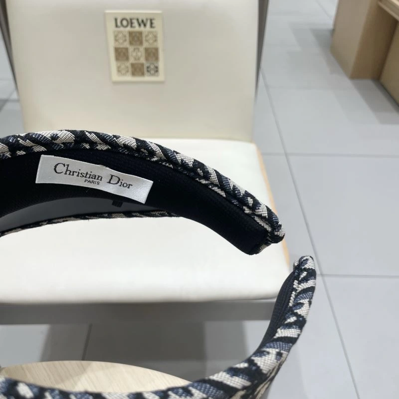 Christian Dior Caps WellDesigned 259389
