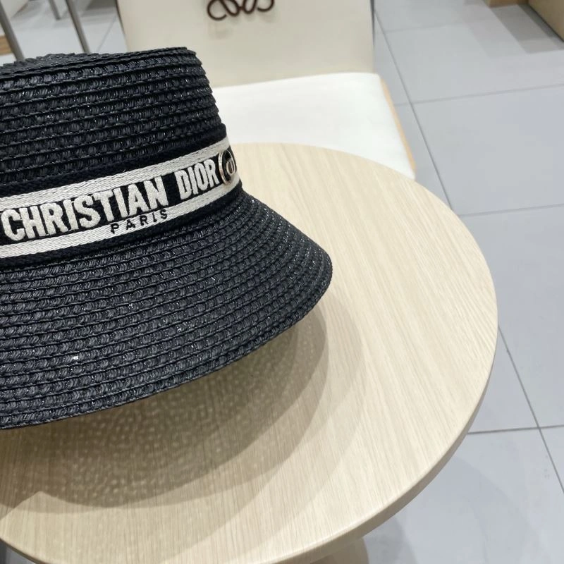 Christian Dior Caps Chic 259375