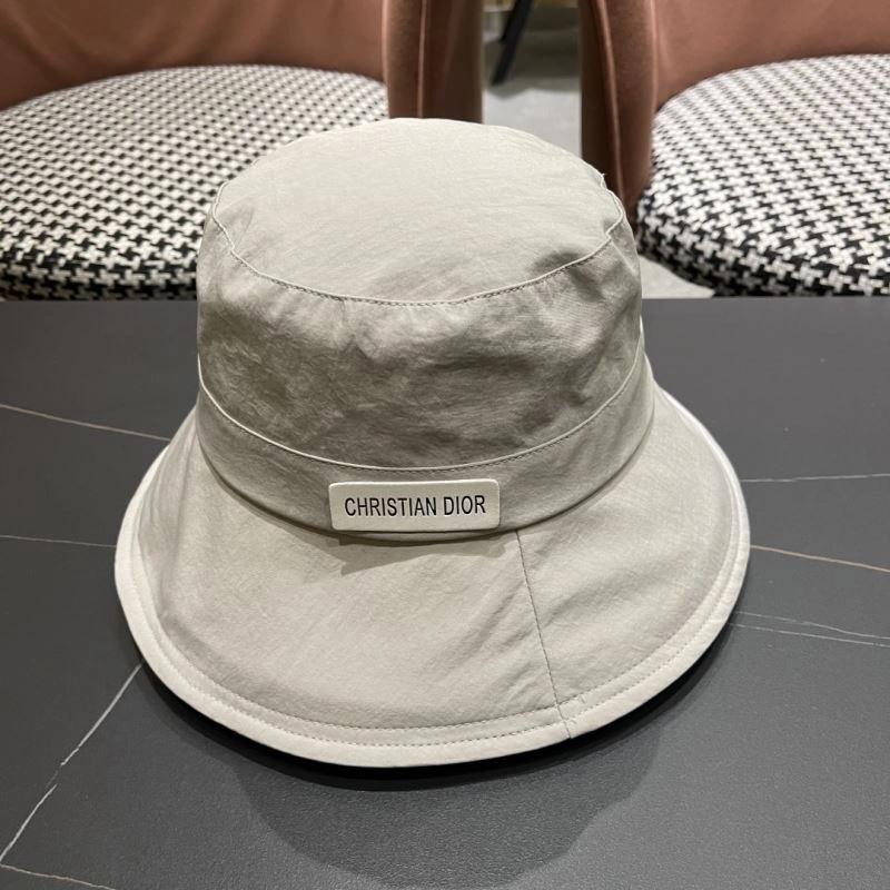 Sustainable Christian Dior Caps 259368