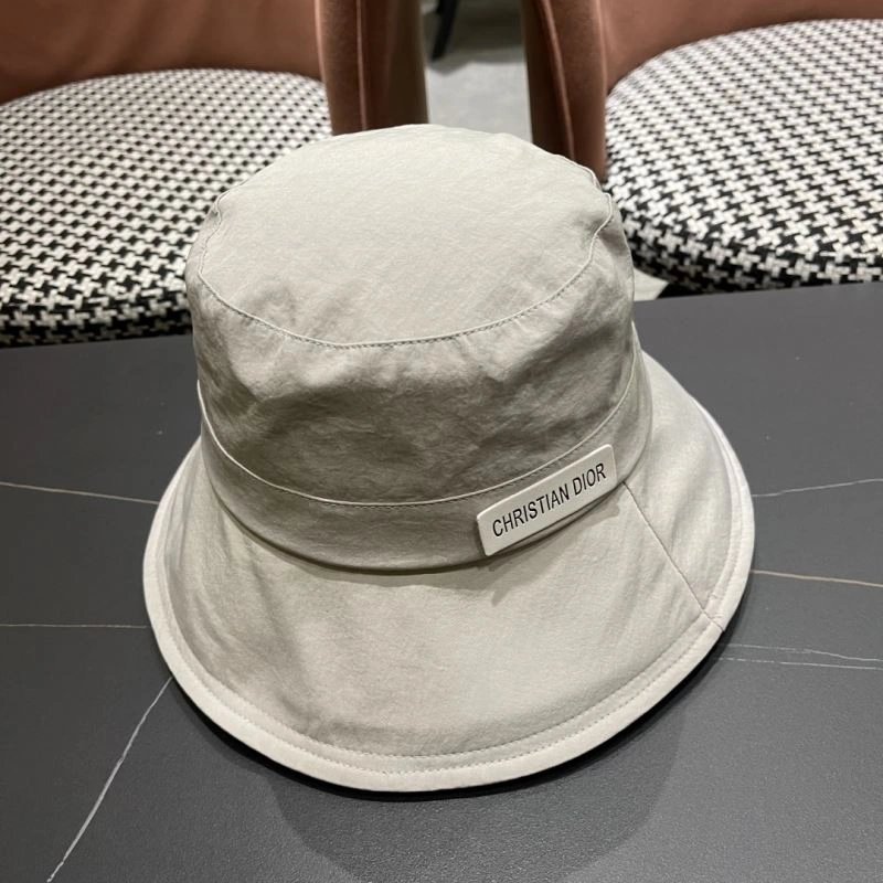 Sustainable Christian Dior Caps 259368