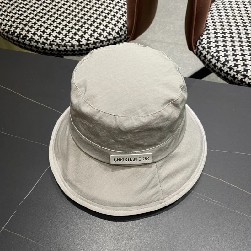Sustainable Christian Dior Caps 259368