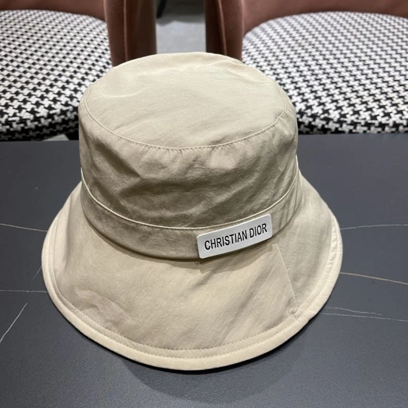 Sustainable Christian Dior Caps 259367