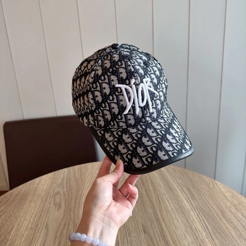 RelaxedFit Christian Dior Caps 259364