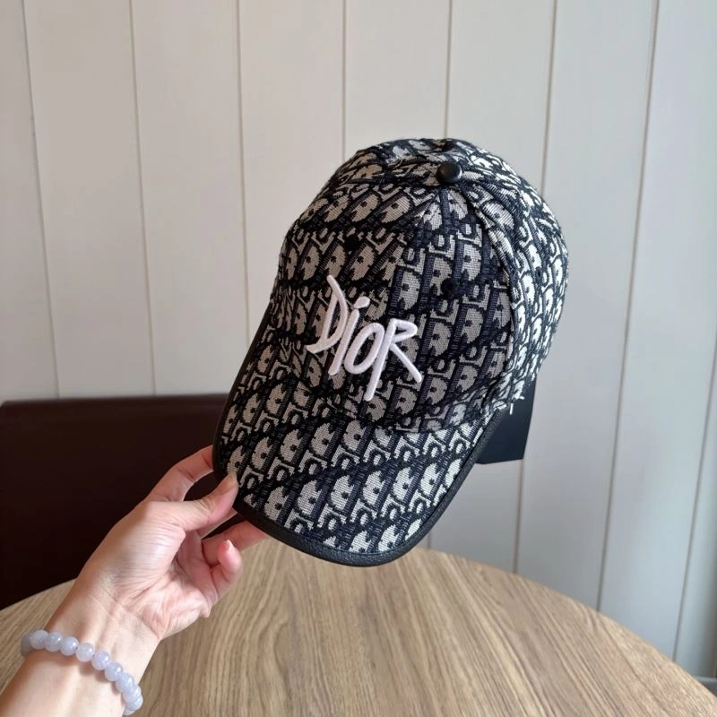 RelaxedFit Christian Dior Caps 259364