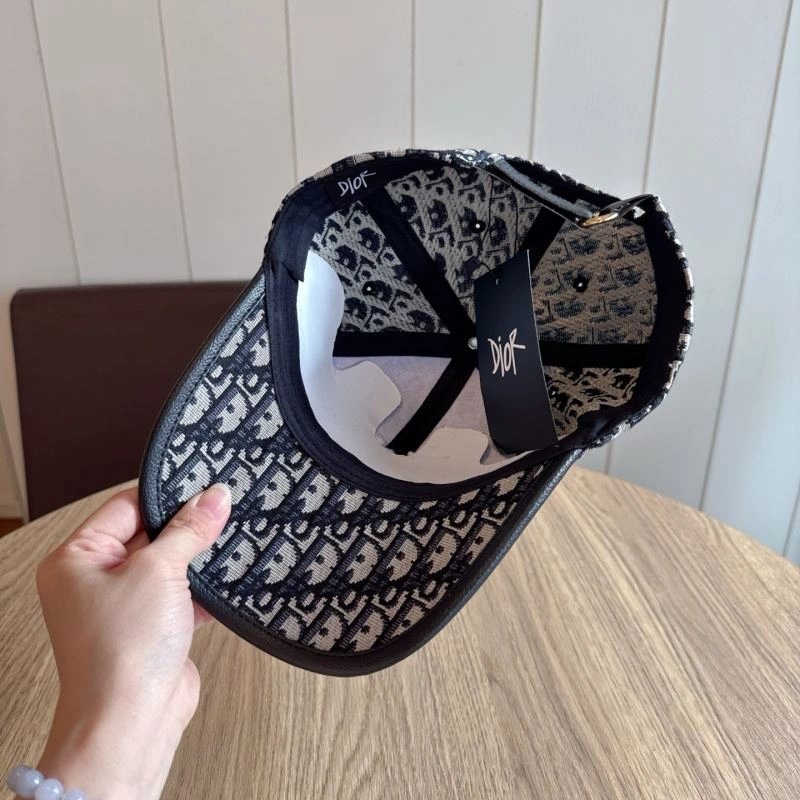 RelaxedFit Christian Dior Caps 259364
