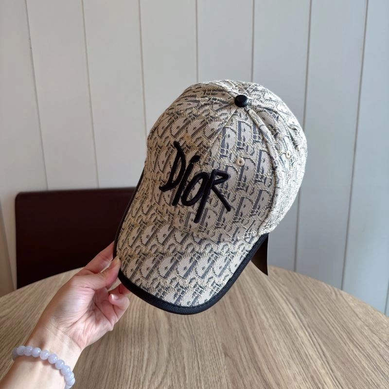 EyeCatching Christian Dior Caps 259366
