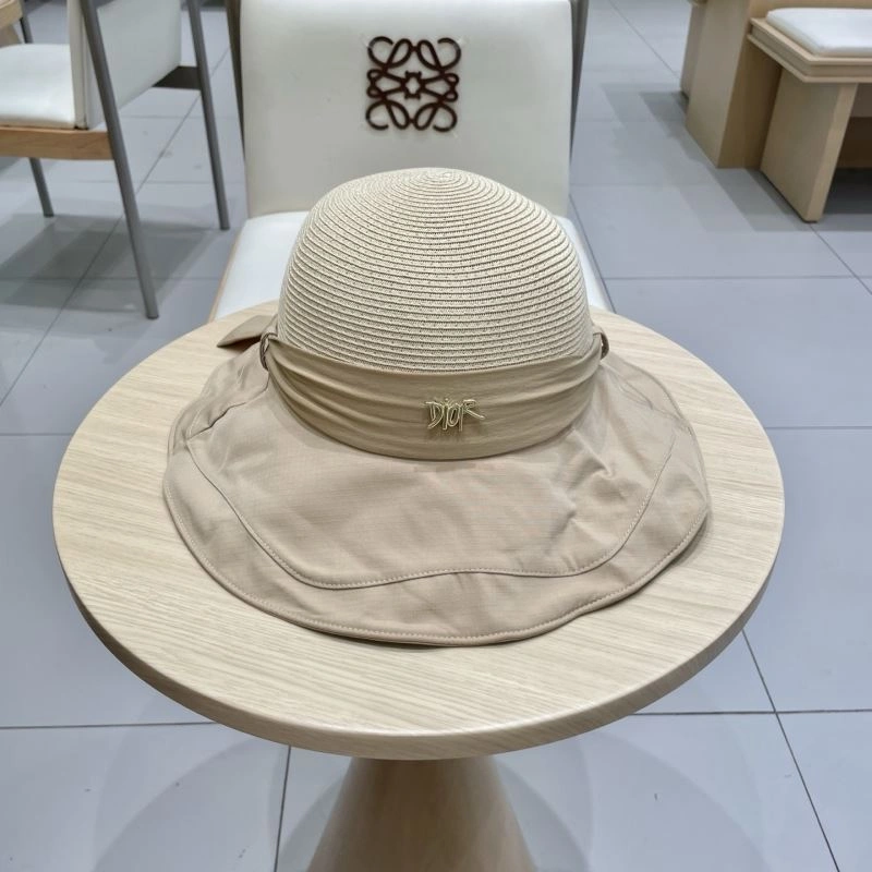 Cozy Christian Dior Caps 259341
