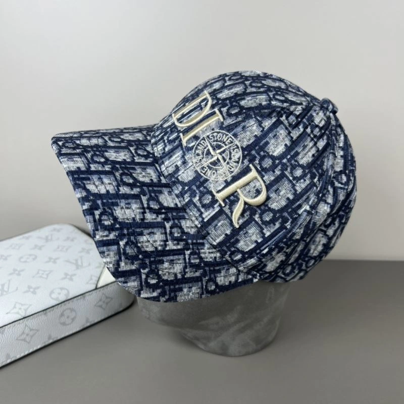 Christian Dior Caps TravelReady 259345