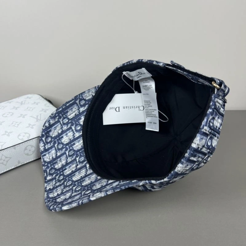 Christian Dior Caps TravelReady 259345