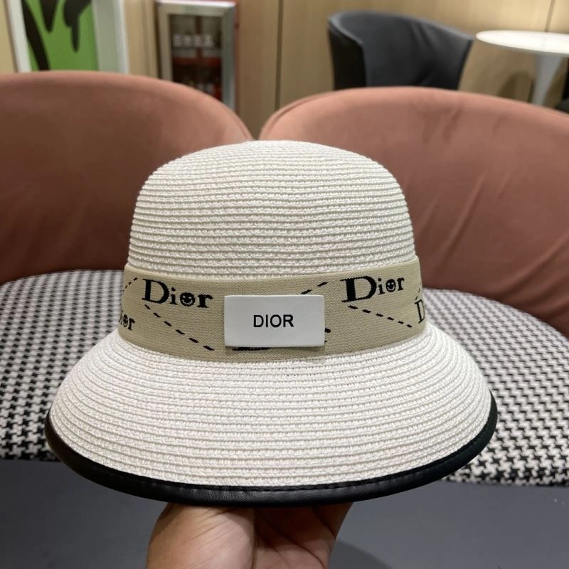 Minimalist Christian Dior Caps 259359