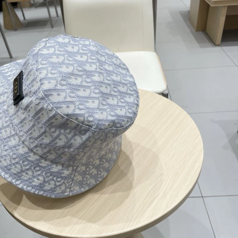 Christian Dior Caps UrbanChic 259329