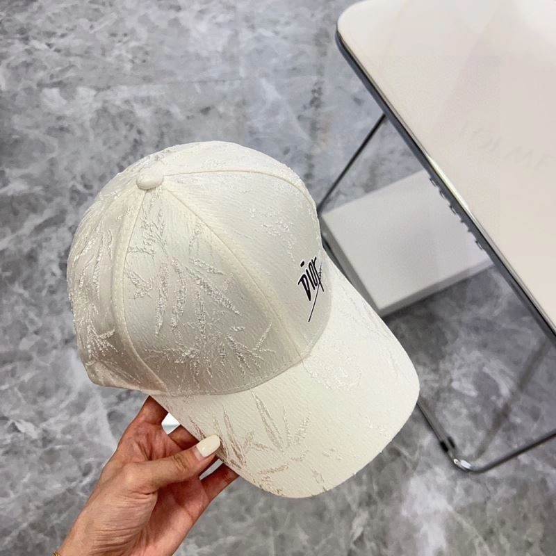 TechFriendly Christian Dior Caps 259322