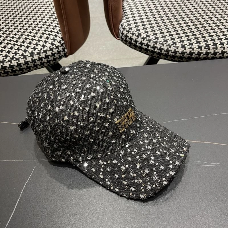 Flexible Christian Dior Caps 259320