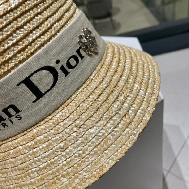 Snug Christian Dior Caps 259315