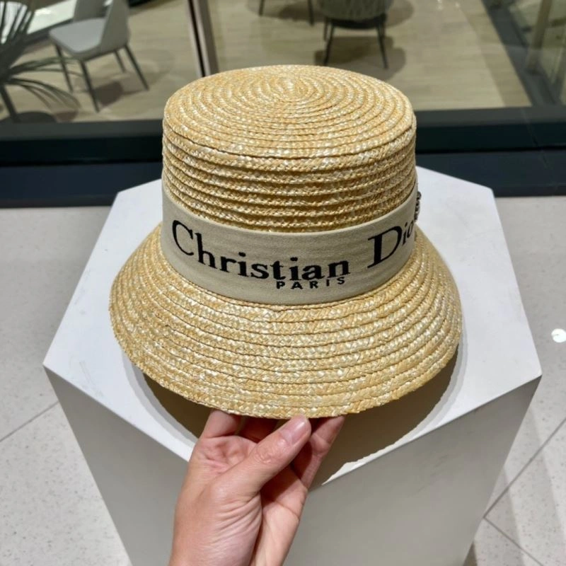 Snug Christian Dior Caps 259315