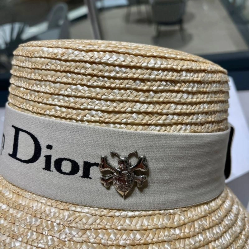 Snug Christian Dior Caps 259315
