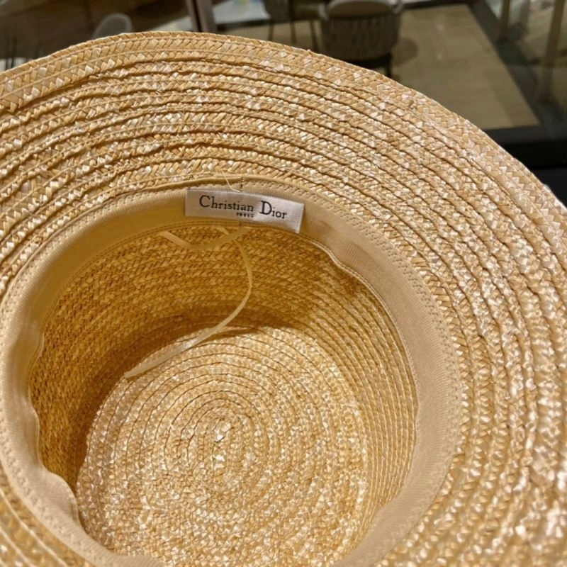 Snug Christian Dior Caps 259315